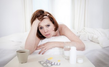 Ratunek przed katastrofą urodową , gdy zaśniesz w makijażu…