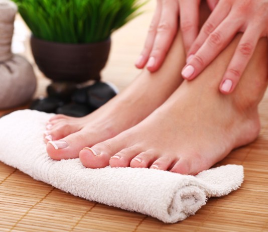 Relaksacyjny masaż stóp, który leczy!