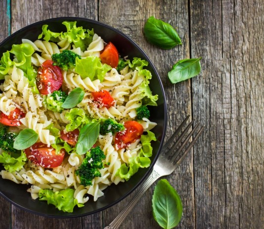 6 sposobów na idealną sałatkę