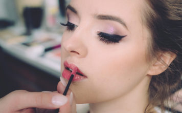 Trendy w makijażu, na które powinnaś uważać!