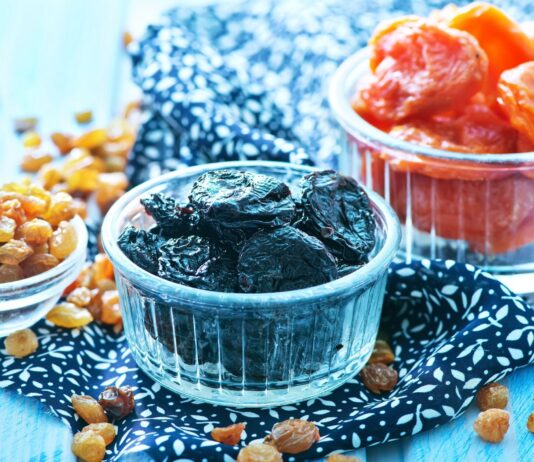 Owoce suszone- sprawdź jak kupować, aby były zdrowe!