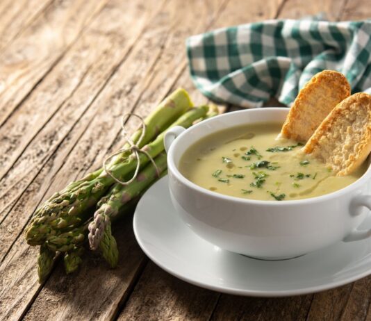 Zagraj w zielone – przepisy na pyszne zupy