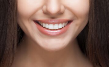 Proste sposoby na białe i zdrowe zęby