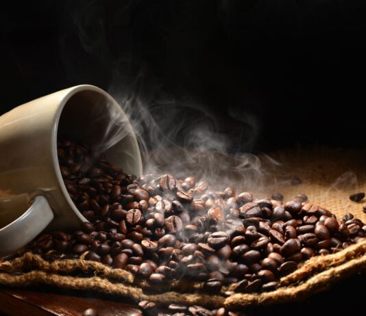 Jak i kiedy pić kawę, aby odkryć jej cudowne właściwości ?