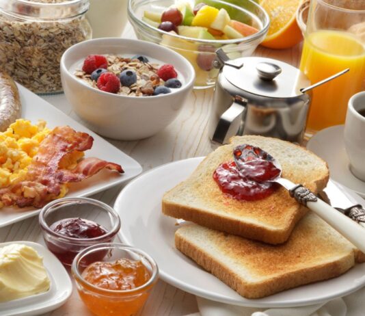 3 pomysły na wiosenne super zdrowe i szybkie śniadania!