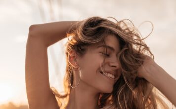 Czapki z głów! Odśnież włosy po zimie i przywitaj wiosnę z nowym blaskiem