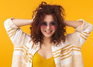 Sleek Line Waves&Curls od Stapiz