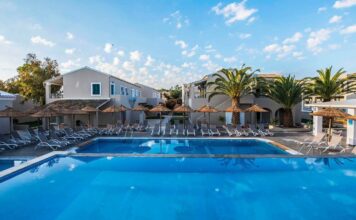 Wakacyjna pielęgnacja skóry w podróży