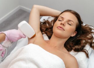 Czy warto inwestować w depilację laserową?