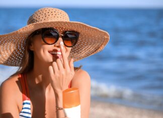 LETNIA PIELĘGNACJA – Z JAKIMI SKŁADNIKAMI ŁĄCZYĆ SPF?