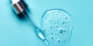 Jesień to czas na retinol: sekrety pielęgnacji skóry w sezonie przejściowym