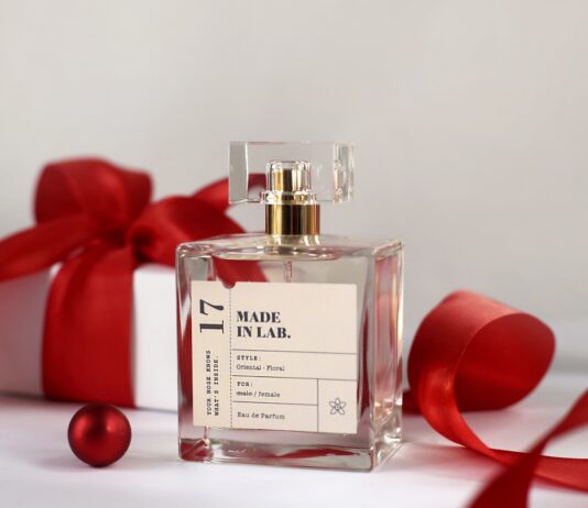 Dzień Gry Wstępnej – jakie perfumy wzbogacą romantyczne chwile?