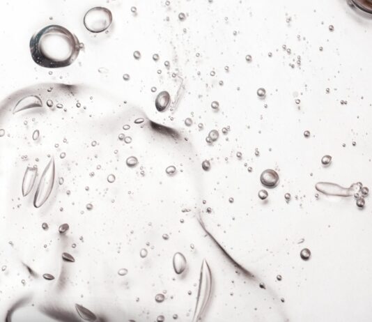 Jak dobrać kwas do rodzaju skóry?