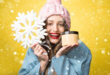 Jak dbać o dłonie i usta w mroźne dni?