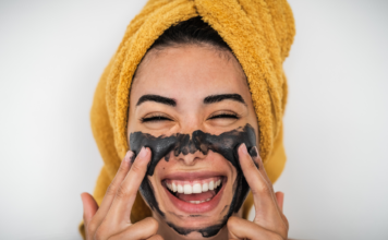 Domowe maseczki przed świętami – szybkie przepisy DIY