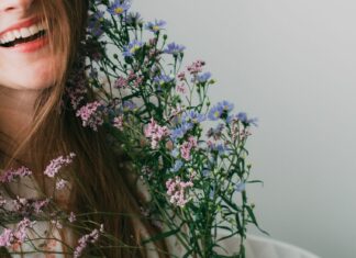 Poranna rutyna piękna – jak wyglądają poranki redaktorek beauty?