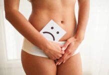 Letnie infekcje intymne – jak im zapobiegać i kiedy iść do lekarza?