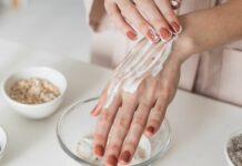 Domowy peeling do ciała – najlepsze przepisy na gładką skórę