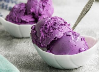 Fit lody, musy i serniki, które ochłodzą i nie zrujnują diety