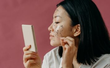 Enzymy owocowe zamiast kwasów – delikatny trend prosto z Japonii