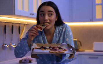 Wieczorne napady głodu – jak sobie radzić, kiedy deficyt daje o sobie znać?