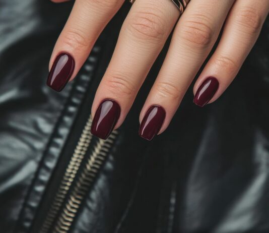 Kolory paznokci, które podbiją jesień 2025