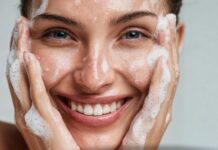 Zimowy rytuał w duecie: olejek i pianka Caudalie, które rozpieszczają skórę