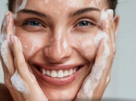 Zimowy rytuał w duecie: olejek i pianka Caudalie, które rozpieszczają skórę