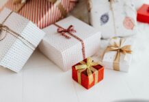 Prezentownik przed świętami: co podarować, żeby naprawdę sprawić przyjemność