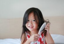 Delikatne włosy dziecka bez łez i kołtunów