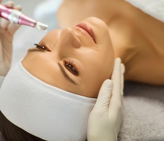 Mikronakłuwanie na blizny: dla kogo, kiedy, a kiedy lepiej odpuścić