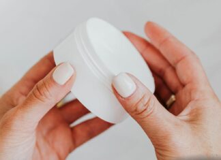 Peptydy w kosmetykach: które mają sens, a które są tylko marketingiem?