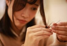 Dlaczego Twoje końcówki się „kruszą”?