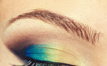 Sylwestrowy makijaż – zrób się na bóstwo!