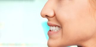 Domowe sposoby na problemy z dziąsłami