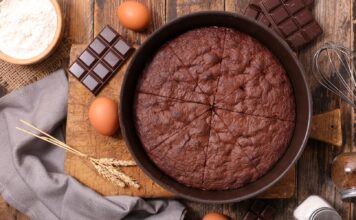 Ekspresowe 2-składnikowe ciasto czekoladowe!