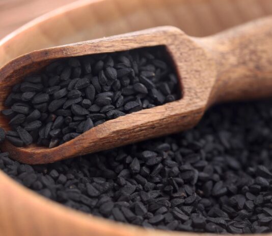 Nasiona i olej z czarnuszki – skarbnica witamin