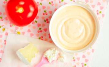 5 powodów dla których warto unikać serków topionych