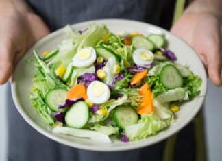 Błyskawiczna dieta – poczuj się lekko jeszcze przed sezonem!