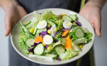 Błyskawiczna dieta – poczuj się lekko jeszcze przed sezonem!