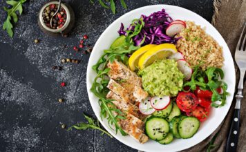 Co najlepiej jeść na kolację? Zapewnij sobie zdrowy sen