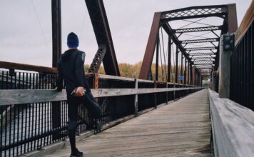 Najlepszy dezodorant dla mężczyzn – a może antyperspirant?