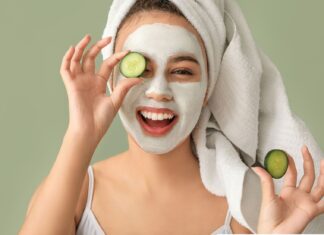 Chłodzące i relaksujące maseczki do twarzy na upalne dni