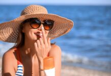 LETNIA PIELĘGNACJA – Z JAKIMI SKŁADNIKAMI ŁĄCZYĆ SPF?