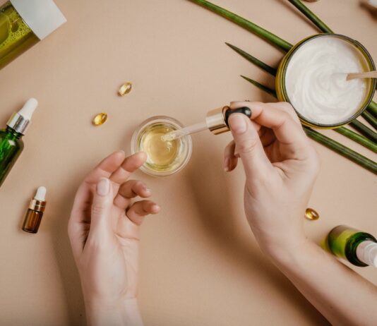 Kosmetyczne mity, w które wciąż wierzymy – czas je obalić!