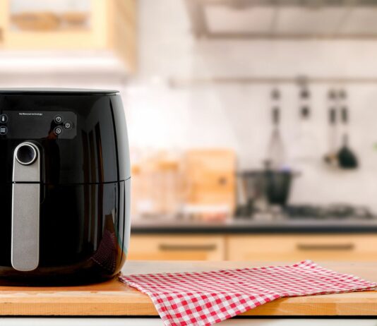 Fit przepisy z air-fryera – zdrowe jedzenie szybko i smacznie!