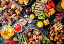 Zdrowy grill – co wrzucić na ruszt zamiast kiełbasy?