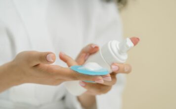 Jak poprawnie nakładać kosmetyki? Kolejność ma znaczenie!