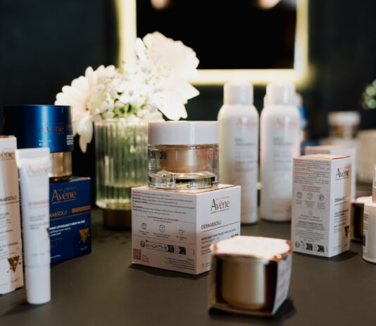 Olśniewaj Pewnością Siebie! Jak wygląda holistyczna pielęgnacja w duchu pro-age?