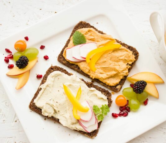 Poranny rytuał: co zjeść na śniadanie, żeby mieć energię przez cały dzień?